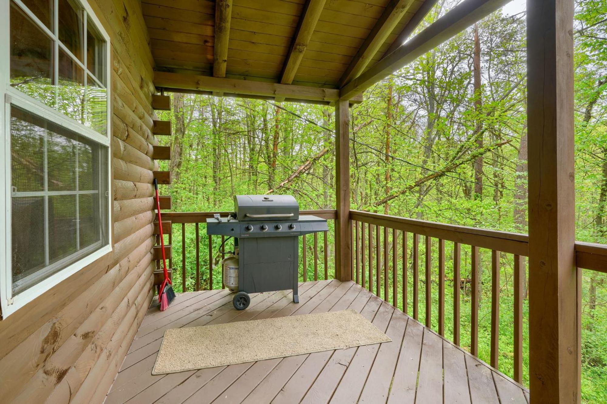 Blue Rose Cabins - Rosebud Cabin Logan Εξωτερικό φωτογραφία